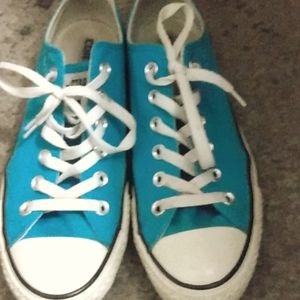 Converse shoes